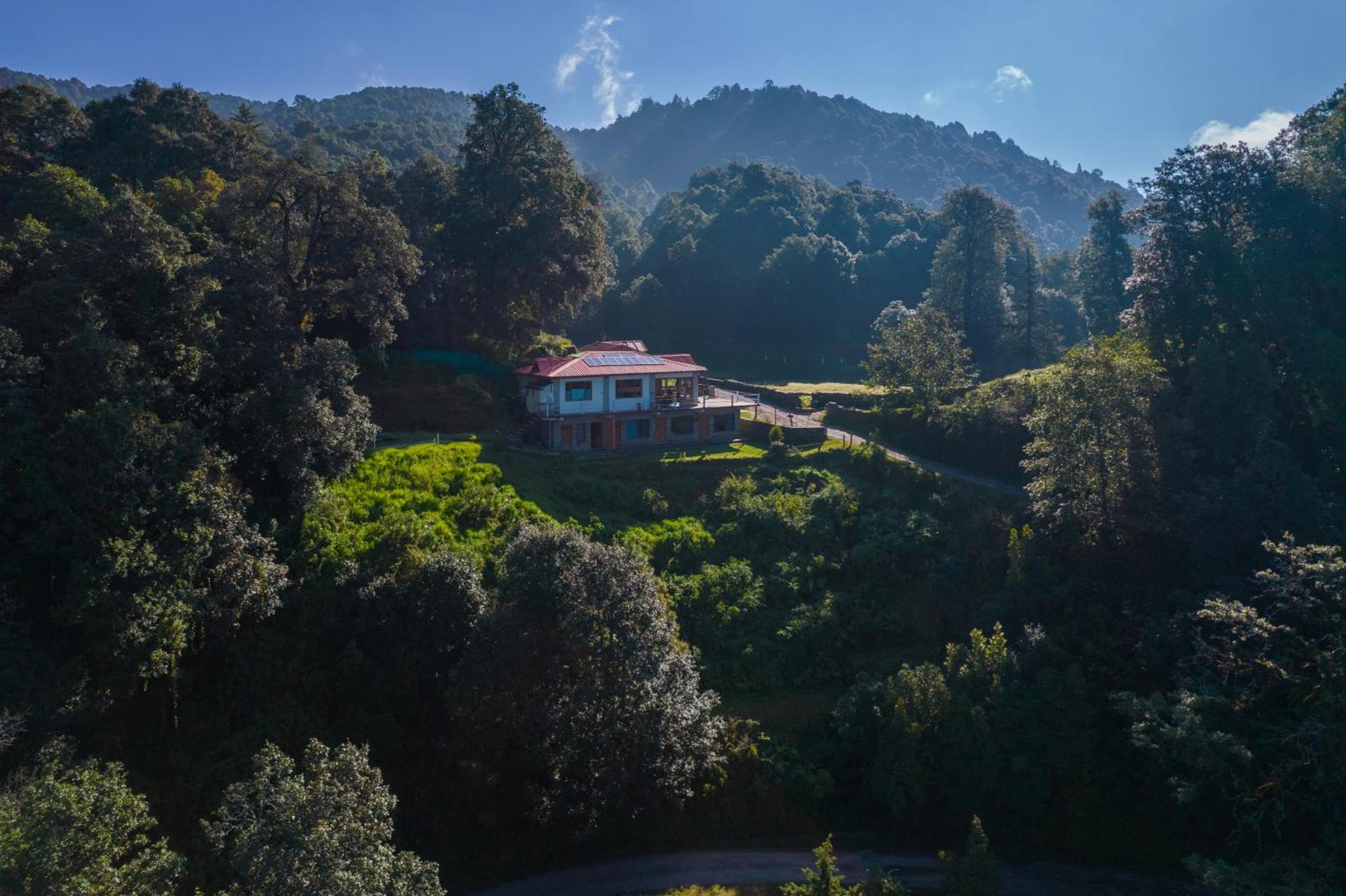Simba Jungle Lodge, Binsar Wildlife Sanctuary 외부 사진